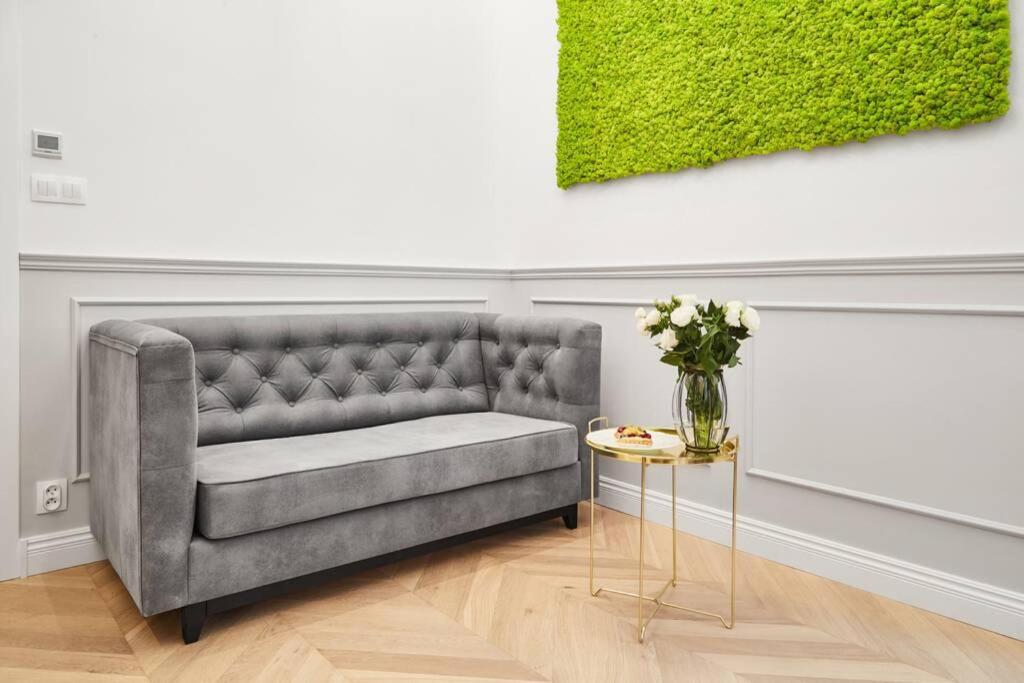 Househost Apartment I: Studencka Street Kraków Eksteriør billede