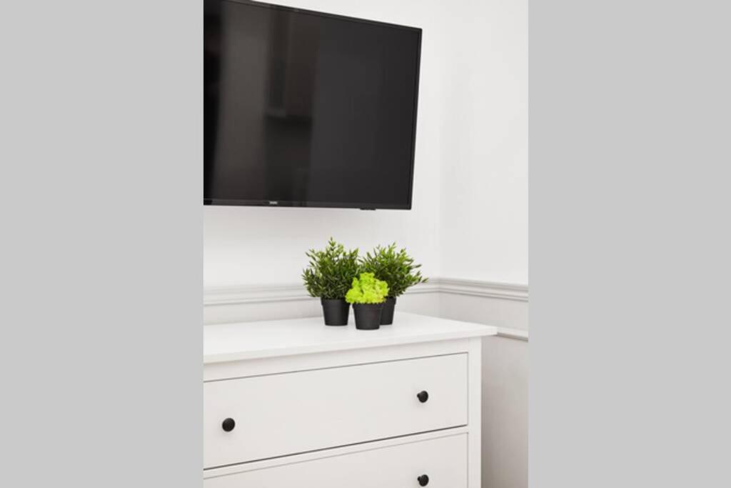 Househost Apartment I: Studencka Street Kraków Eksteriør billede